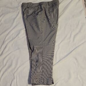 Women's Cropped Pinstripe Ankle Pants - Gray